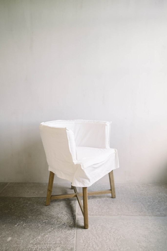 Eetkamerstoel Leeff By Netty Woody | White Linnen | Eikenhouten onderstel